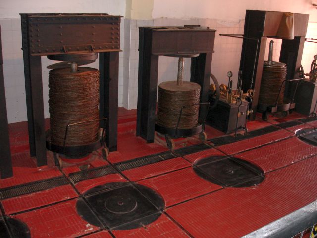 old_olive_press.jpg