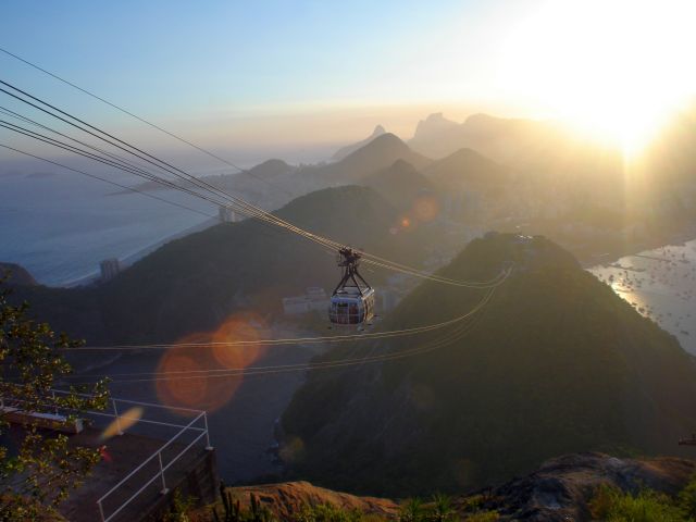 pao_cable_car.jpg