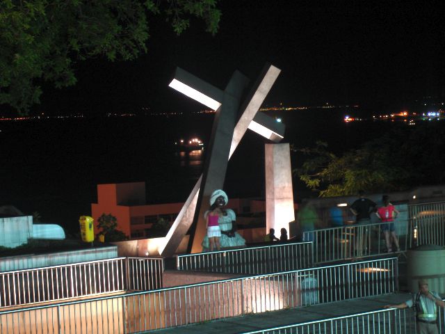 cross_sculpture.jpg