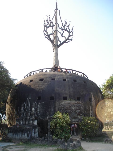 interactive statue