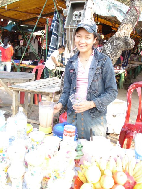 street_fruit_shake.jpg