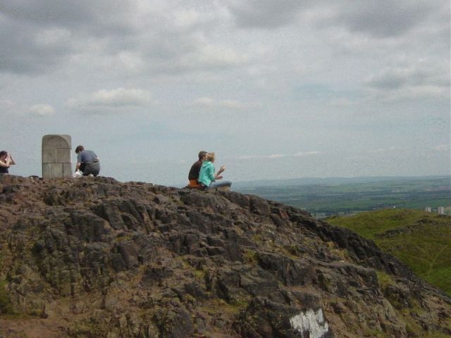 res_top_of_arthurs_seat.jpg