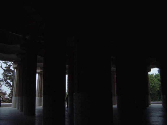res_chamber_of_the_hundred_columns2.jpg