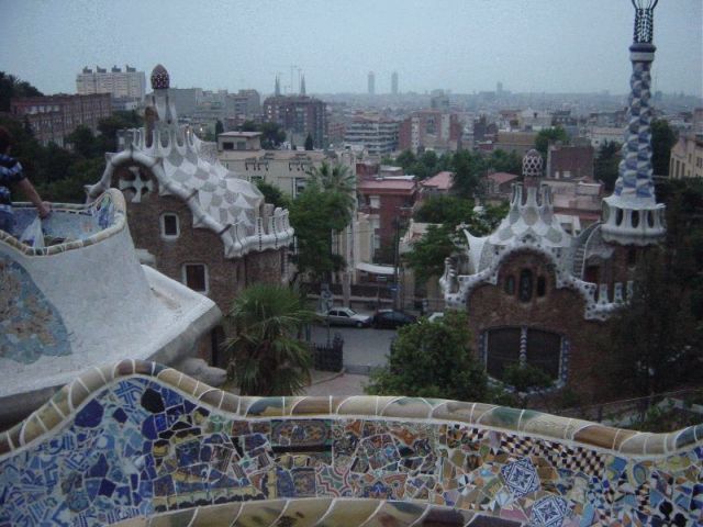 res_gaudi_rooftops2.jpg