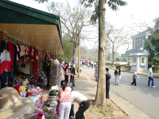 ho chi minhs resting place
